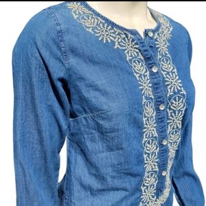 size extra small j.Jill denim dress with embroidery on front